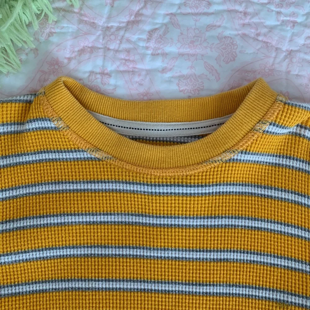 Children's Place Authentic Sportswear Thermal Shirt Boys S (5/6) Yellow Striped